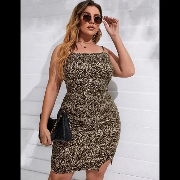 🍒 Leopard Bodycon Dress!!! - Picture 4 of 5